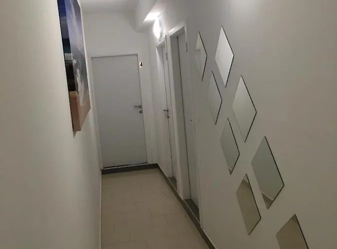 In The Center Of Pula